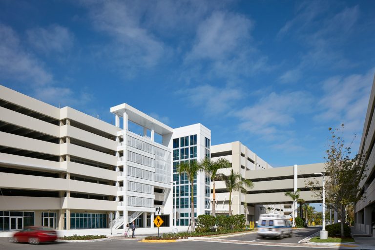 Memorial Regional Hospital Parking Garage & Conference Center - Zyscovich